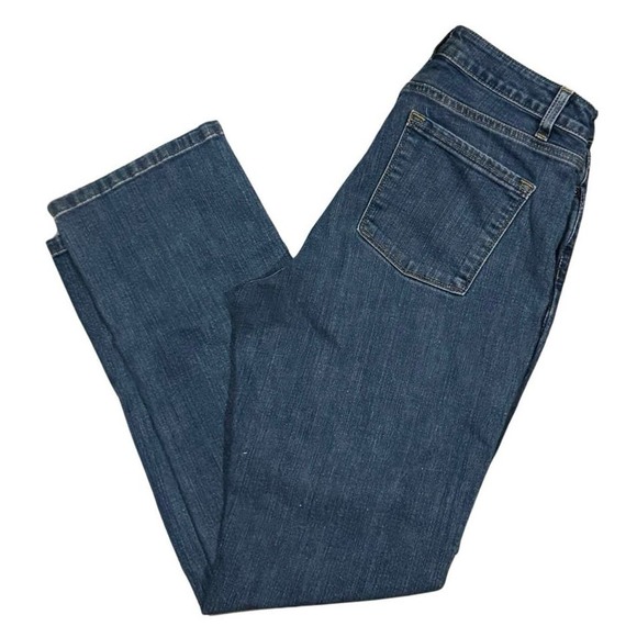 LL Bean Jeans Women’s 8 Blue Denim Clasic Fit Pockets Cotton Blend - Picture 1 of 7